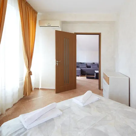 Family Summer Hotel Ravda