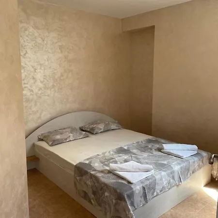 Otel Family Summer Ravda