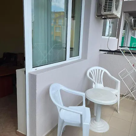 Family Summer Otel Ravda