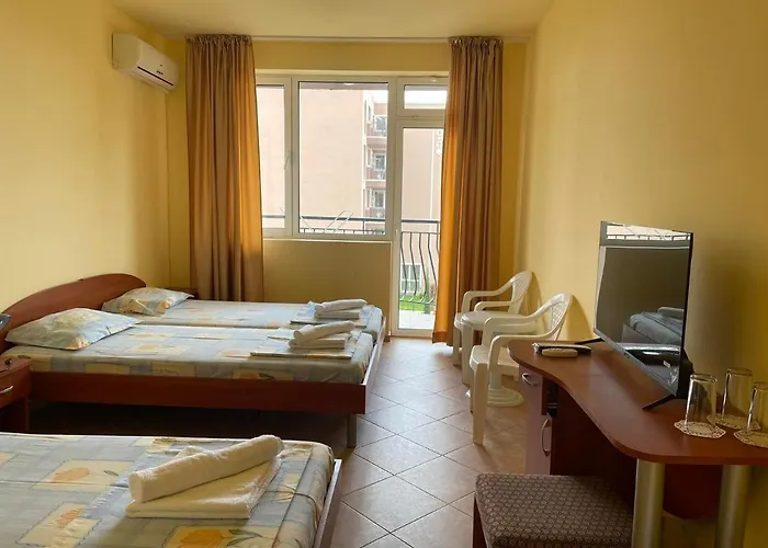 Family Summer Hotel Ravda